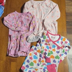 Girls 4t warm pajama bundle